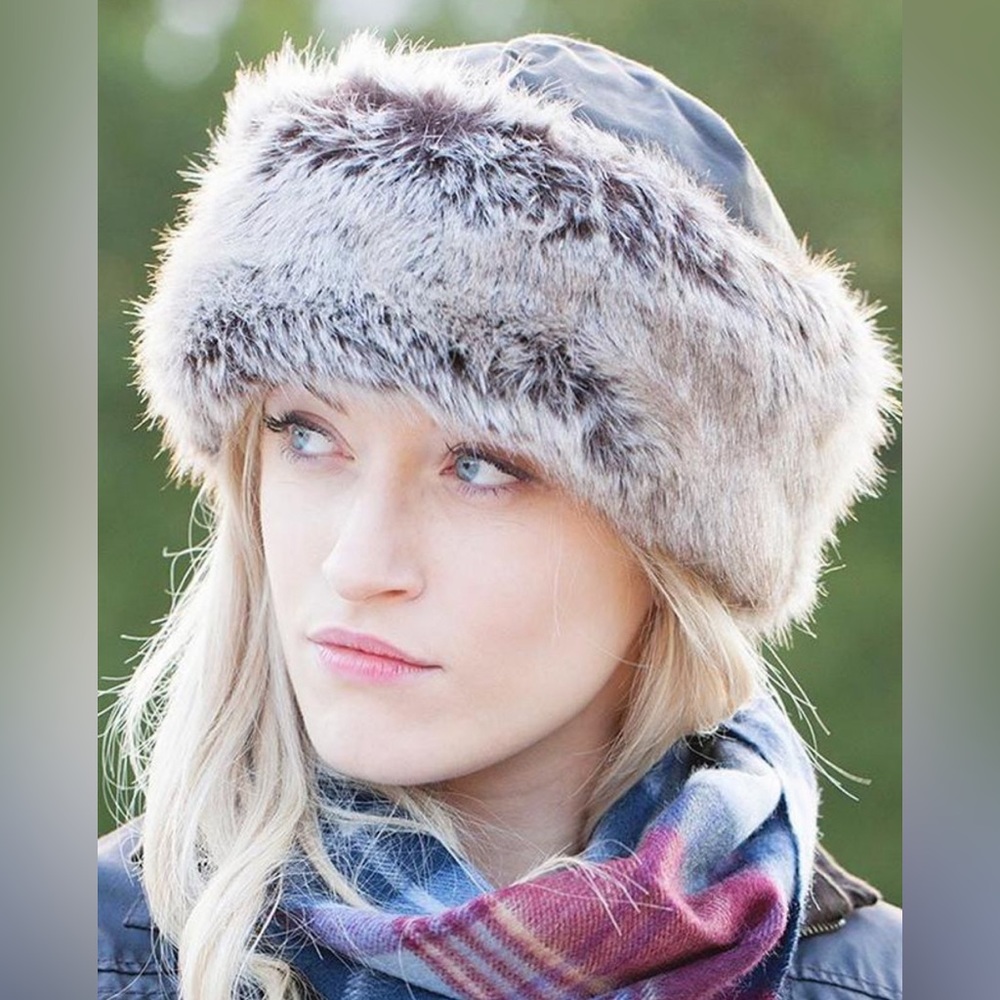 Barbour Ambush hat, olive, size medium NWT